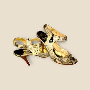 Michael Kors Python print platform sandals nwot